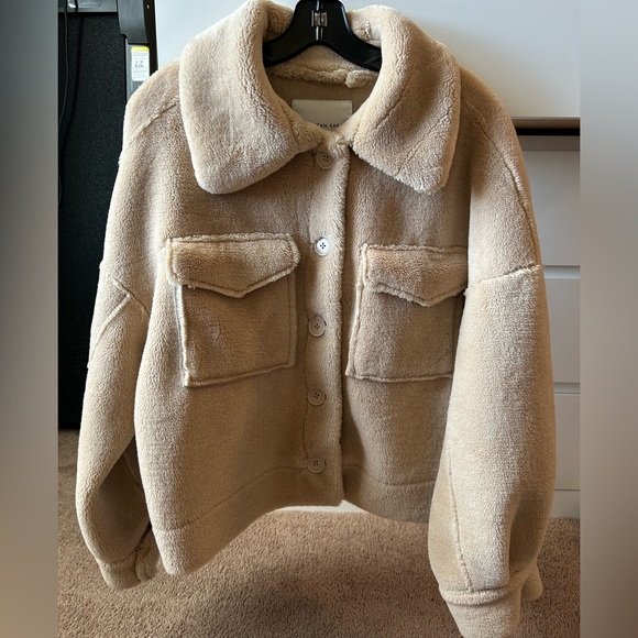 American Eagle teddy jacket - Picture 4 of 5